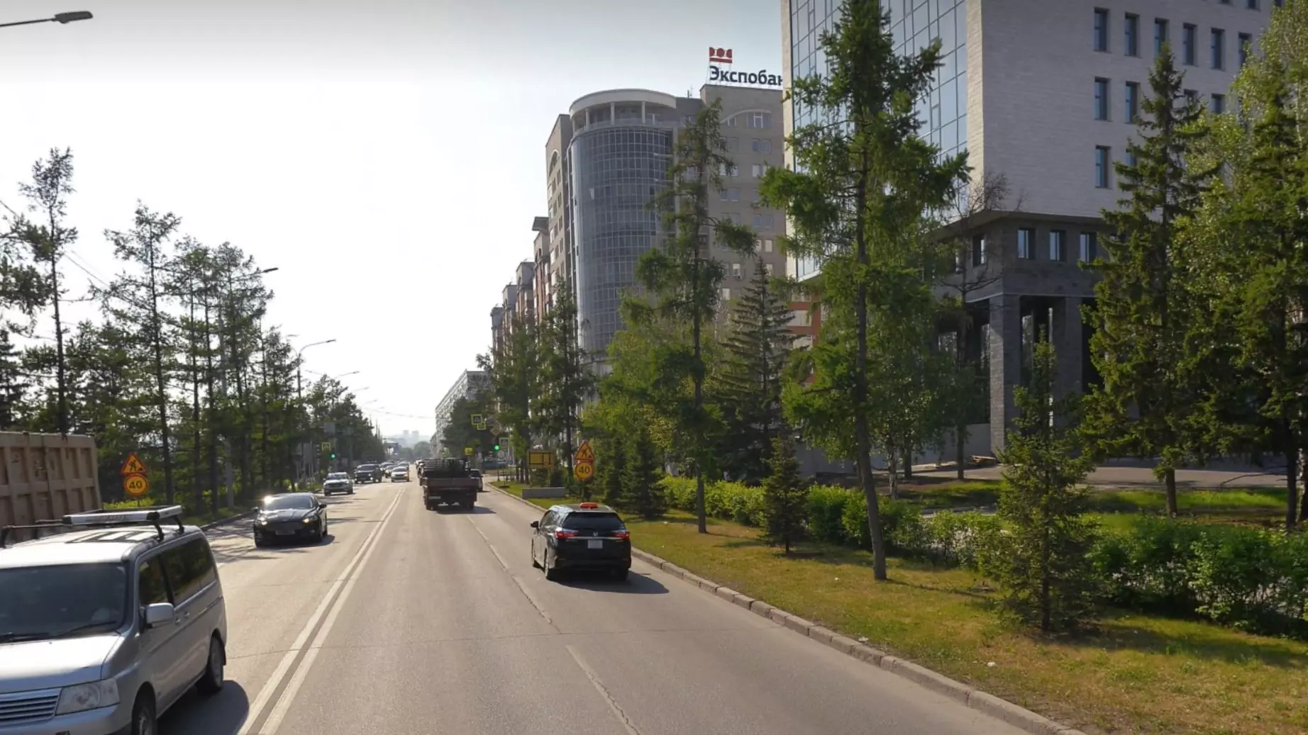 В Красноярске на несколько дней перекроют полосу на улице Дубровинского