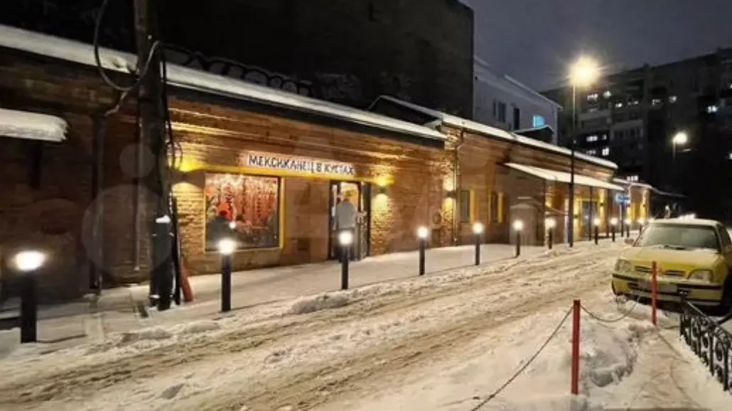 Недавно обновленную барную улицу в центре Красноярска выставили на продажу
