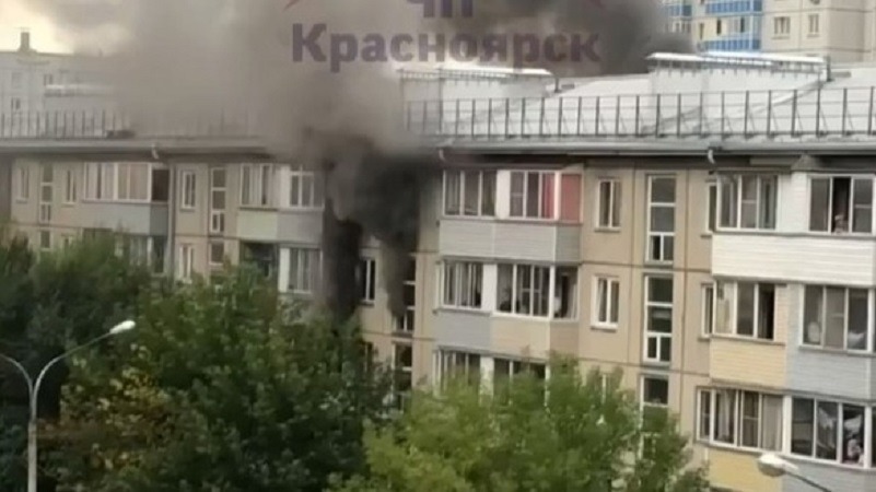 На Говорова в Красноярске загорелась квартира