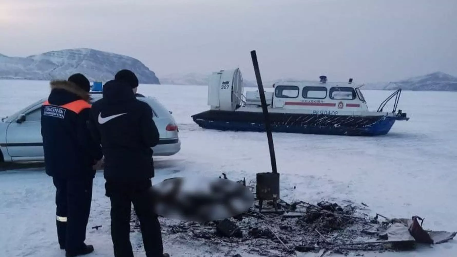 На Красноярском водохранилище мужчина сгорел в палатке