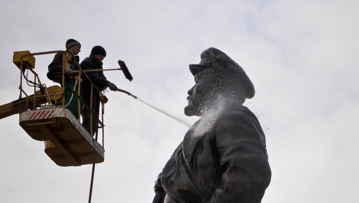 В Красноярске потратят 12 миллионов на ремонт памятников