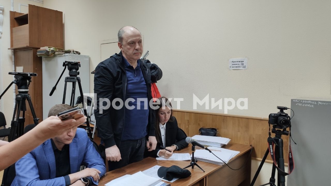 На суде подтвердили, что Митволь дал показания на бывшего замгубернатора Лапшина