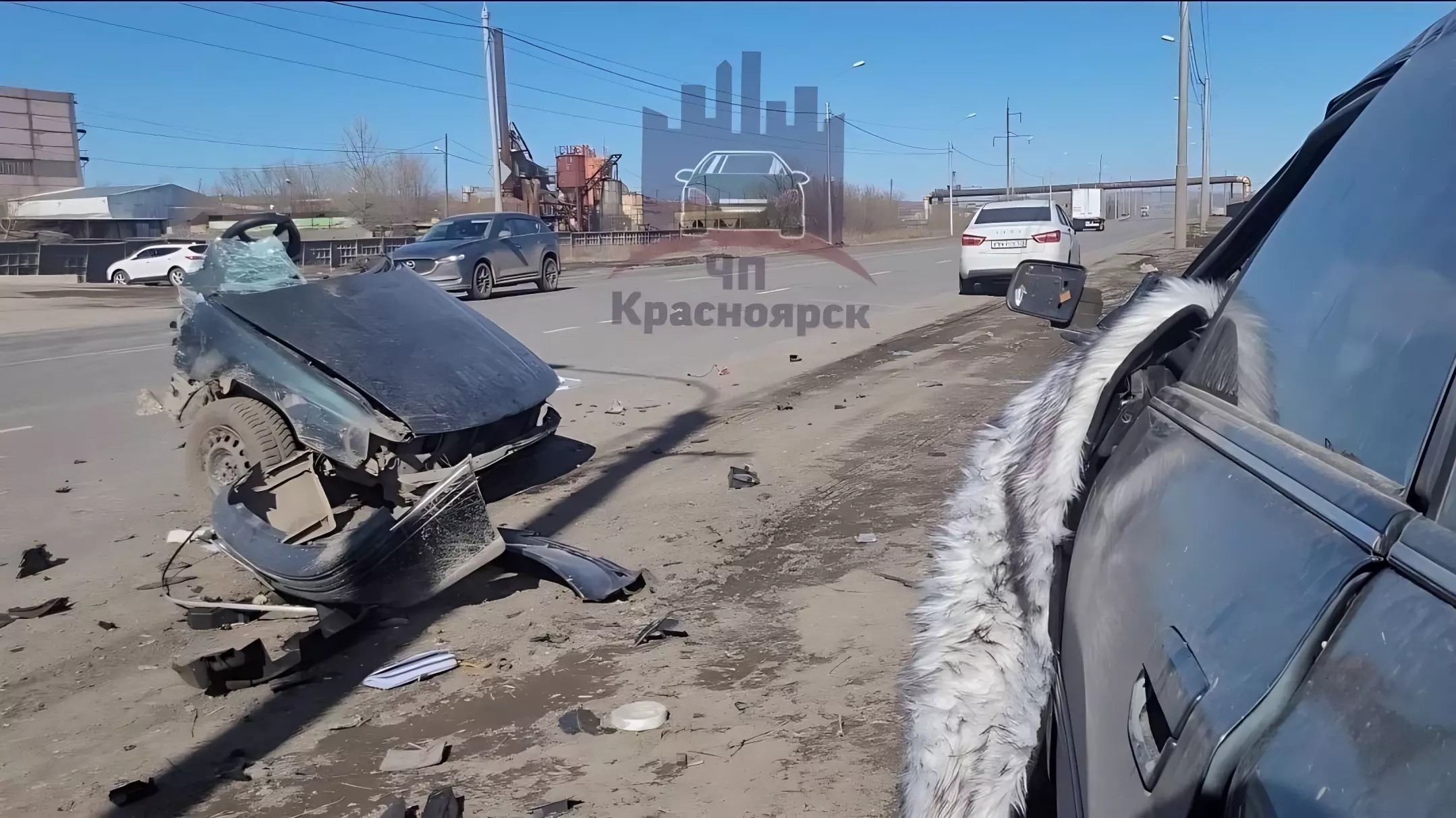 В Красноярске водитель скрывался от ГИБДД и насмерть разбился о столб