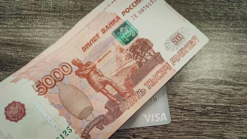В Красноярском крае бюджетникам увеличат зарплату на 8 тысяч