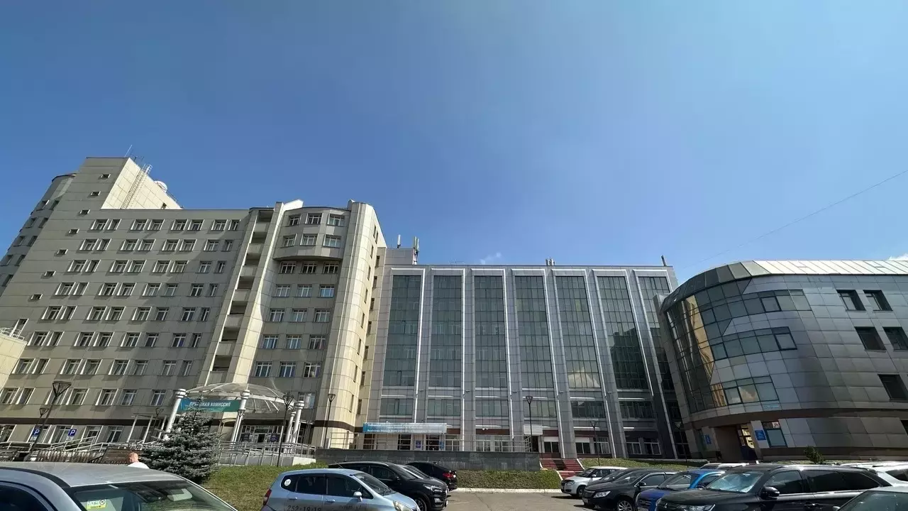 В Красноярске суд потребовал уничтожить шесть купленных дипломов СибГУ