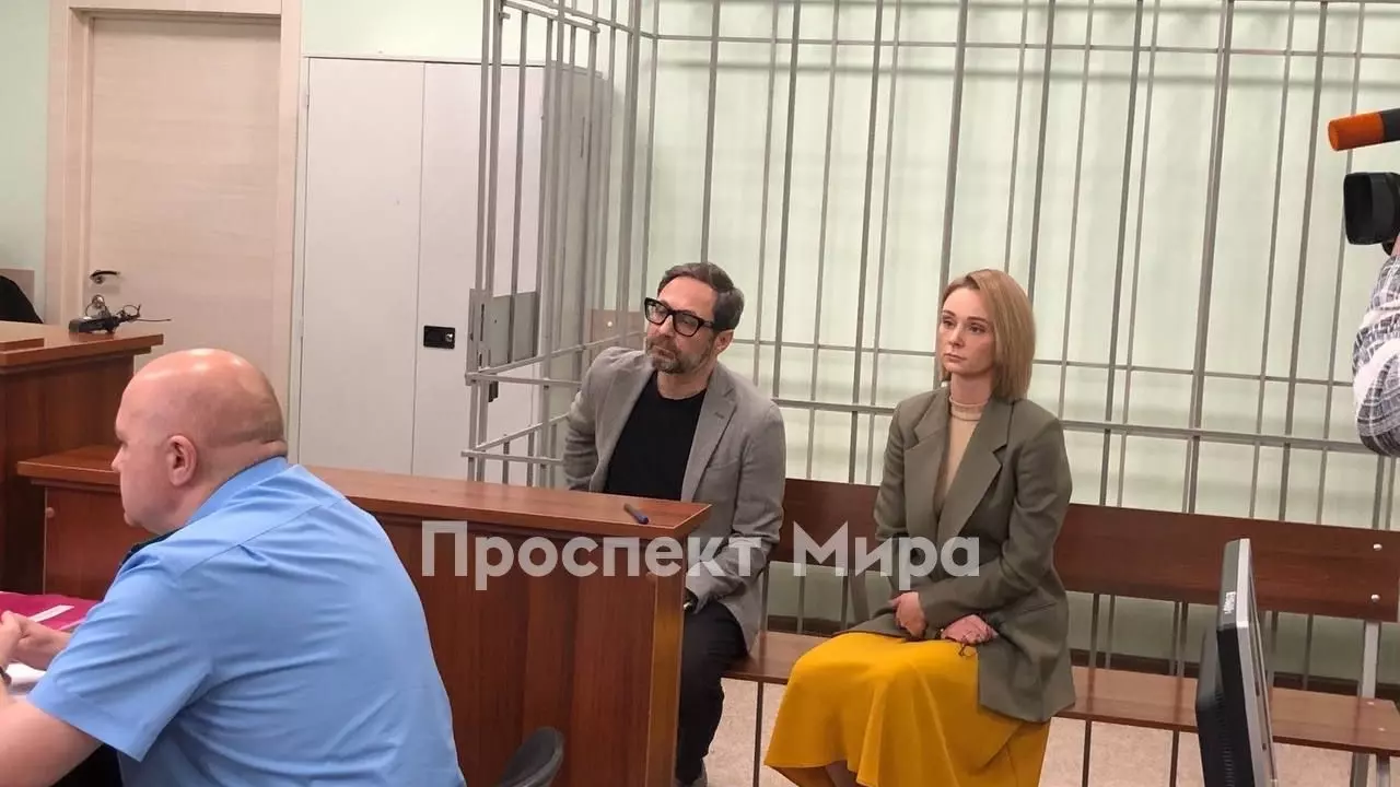 В Красноярске начался суд над телеведущим Максимом Гуревичем