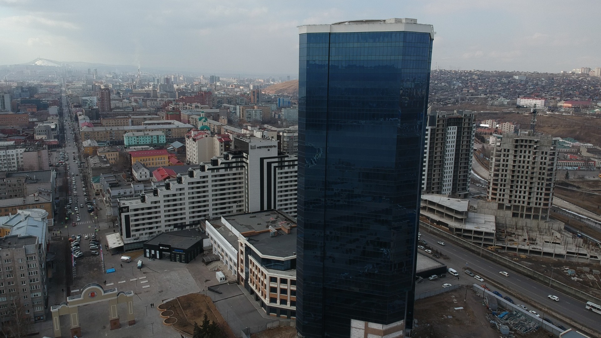 В Красноярске определились с ценой продажи легендарного недостроя «КАТЭК НИИ Уголь»