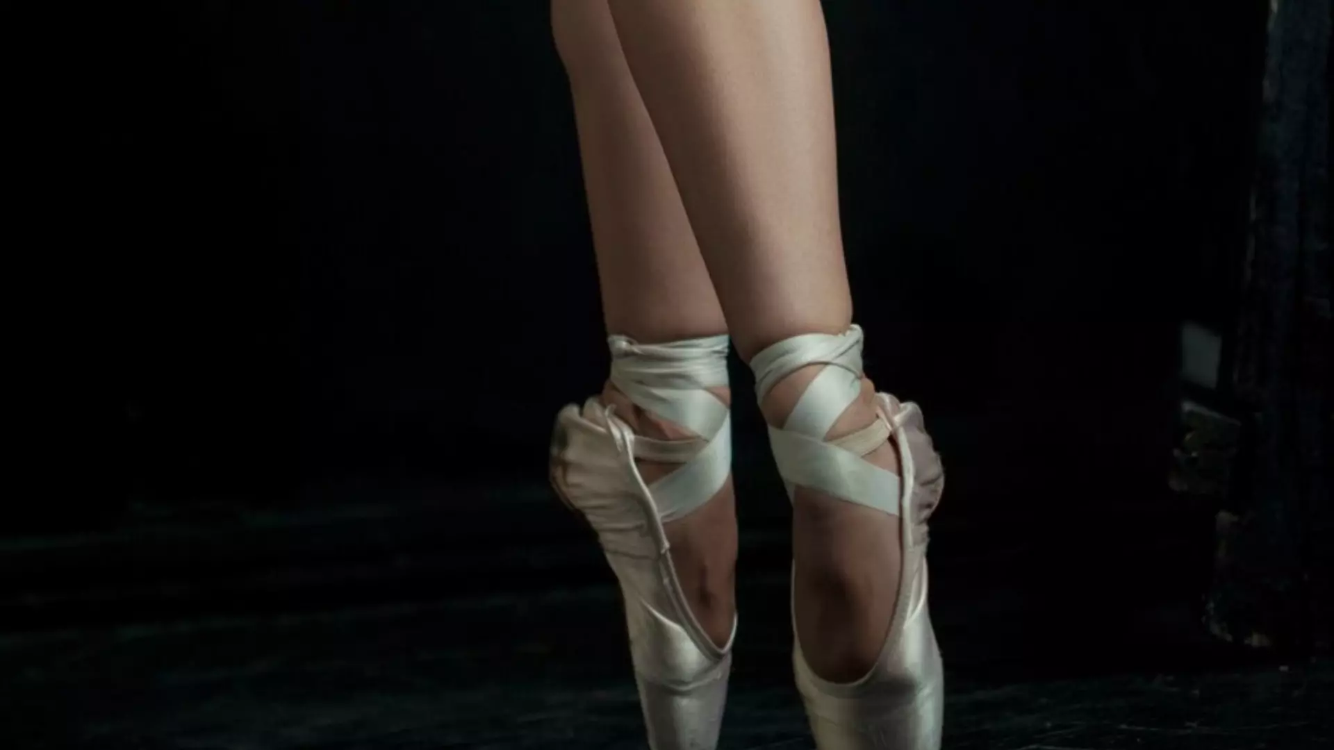 Китайский бизнесмен обвинил красноярскую балерину в мошенничестве