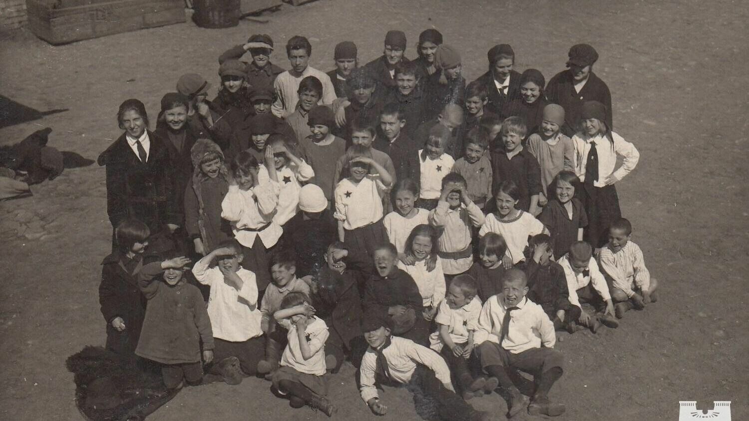 Пионеры отряда при Енисейском союзе. Красноярск, 1923 год