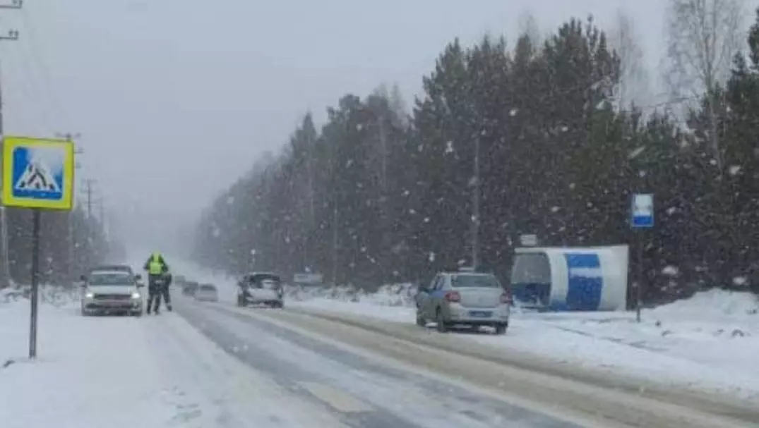 В Красноярском крае из-за непогоды перекрыли трассу Р-257 для грузовиков и автобусов