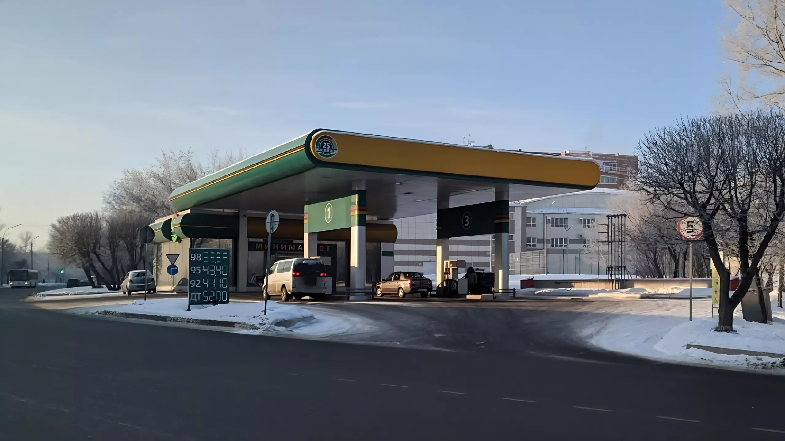 Статистики рассказали, на сколько за год подорожал бензин в Красноярском крае