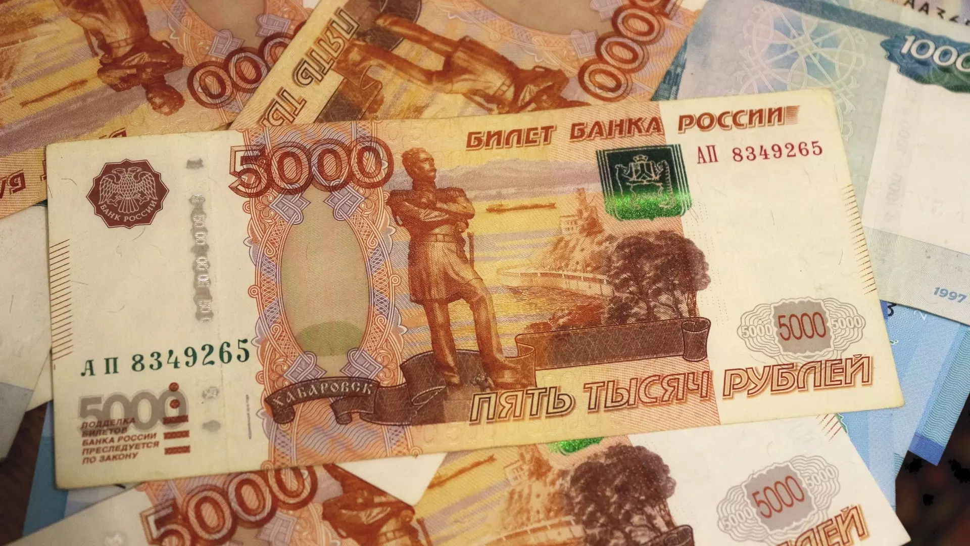 Эксперты составили топ вакансий в Красноярске с зарплатой до 140 тысяч в месяц