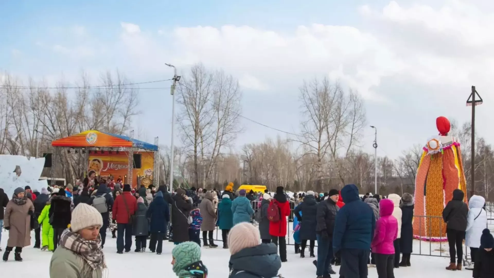 На Масленицу на острове Татышев можно будет доехать на бесплатных автобусах