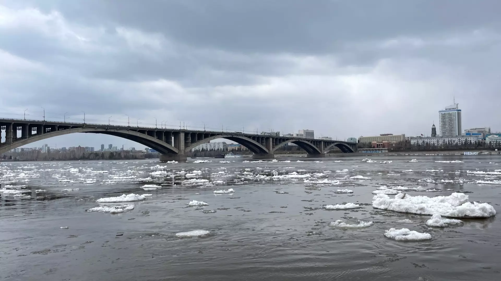 В Красноярский край идут паводки, под угрозой 200 населенных пунктов