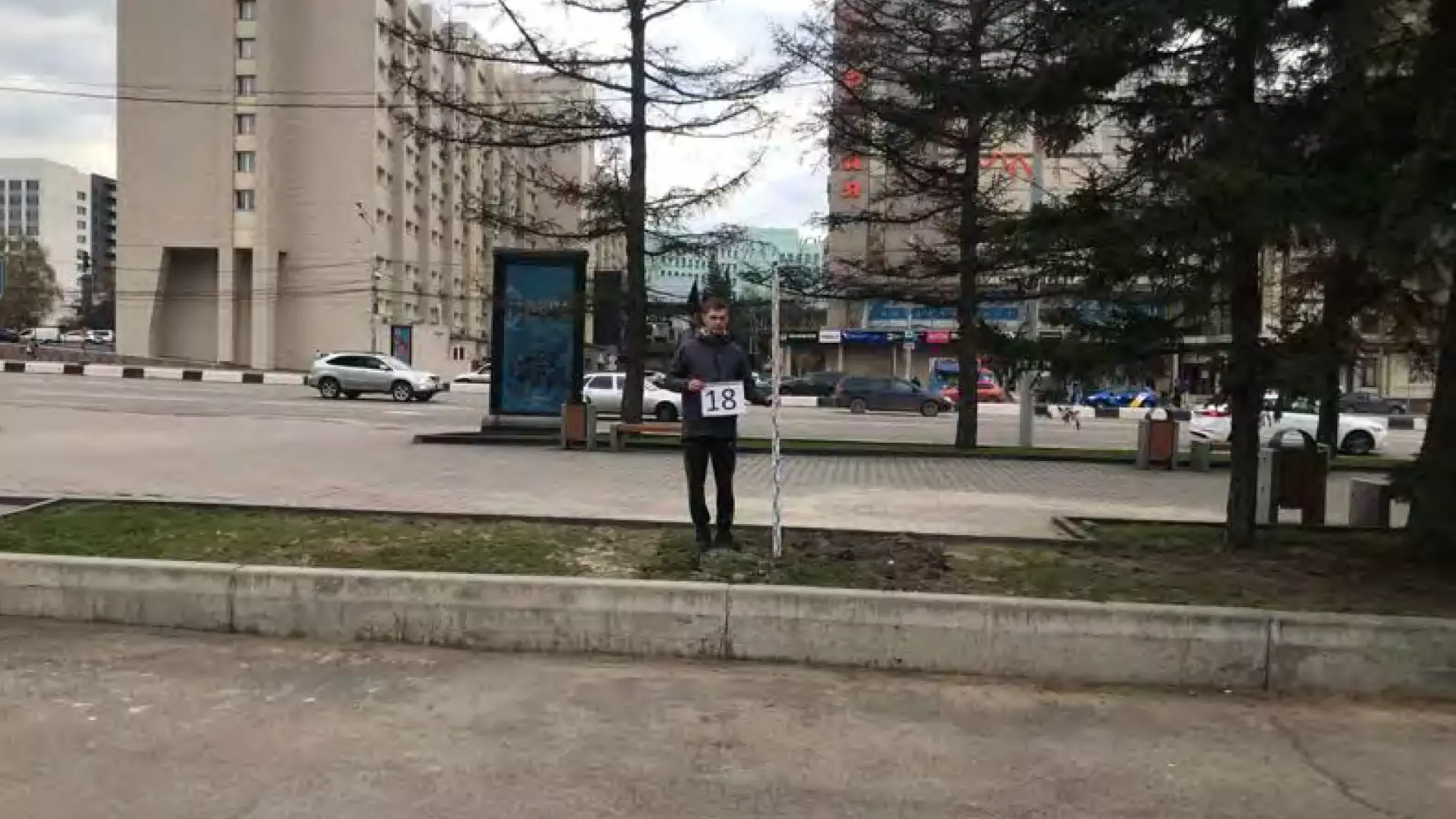 В Красноярске запретили рыть котлован для станции метро на Карла Маркса